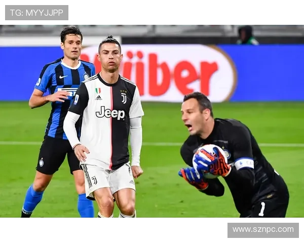 王濛观战国米尤文获赠6号战袍