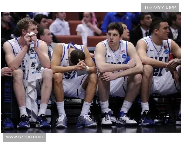 疯三八强对决 杜克亚利桑那争锋 疯三八强对决 杜克亚利桑那争锋